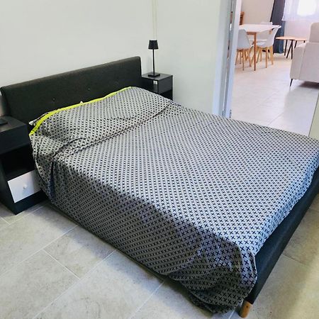 Appartement Paisible Pour 4 Personnes Μονπελιέ Εξωτερικό φωτογραφία